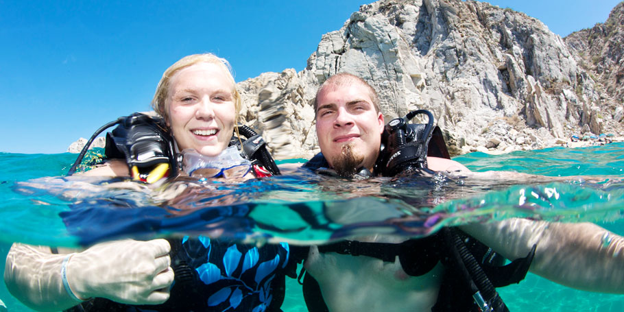 Diving 2 tanks In Cabo Local Reserve