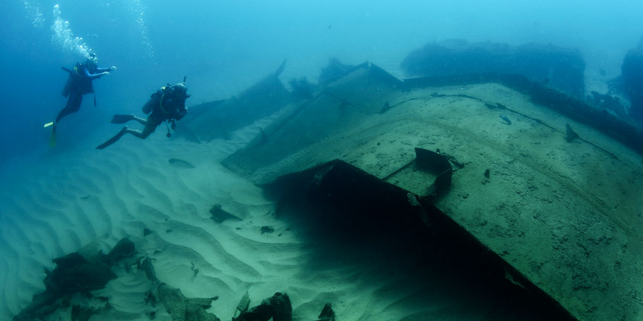 Wreck Diving In Cabo at the Lands End